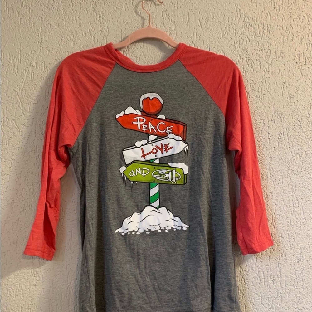 311 Band T-Shirt “Peace,Love and 311 “ Christmas edition - Never Worn